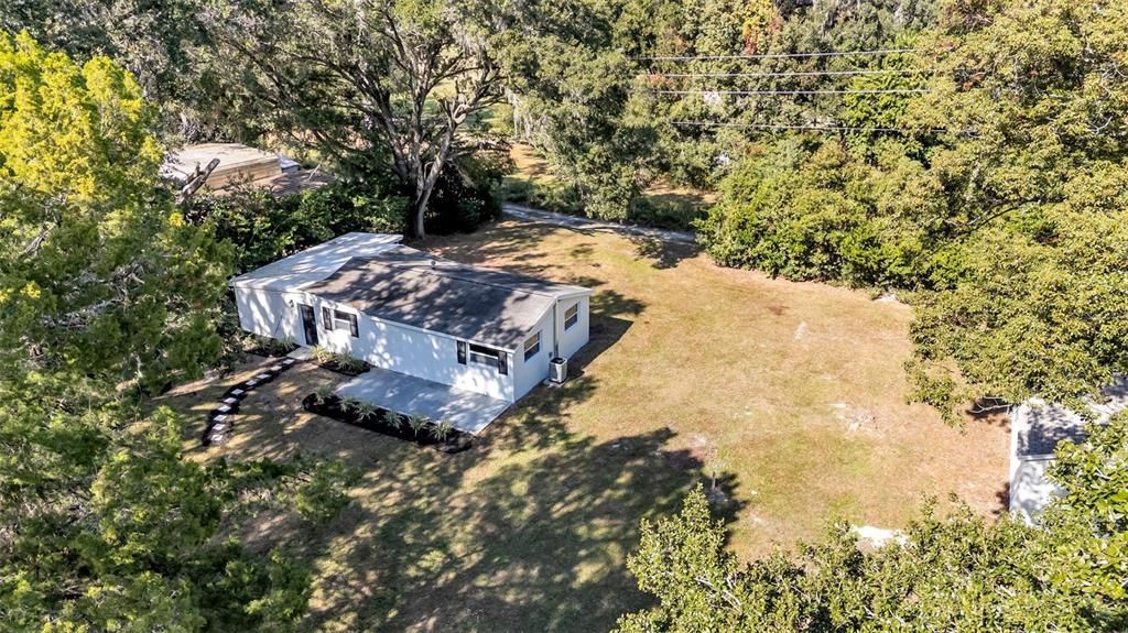 Под контрактом: $229,900 (3 спален, 2 ванн, 1596 Квадратных фут)