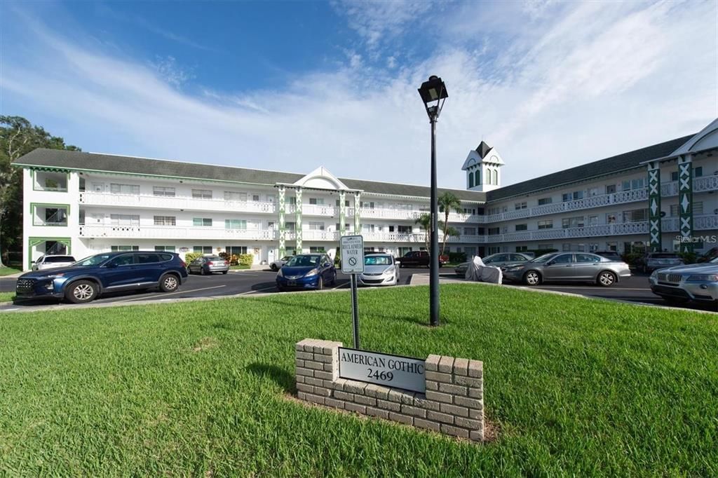 出租: $1,900 (2 贝兹, 2 浴室, 1100 平方英尺)