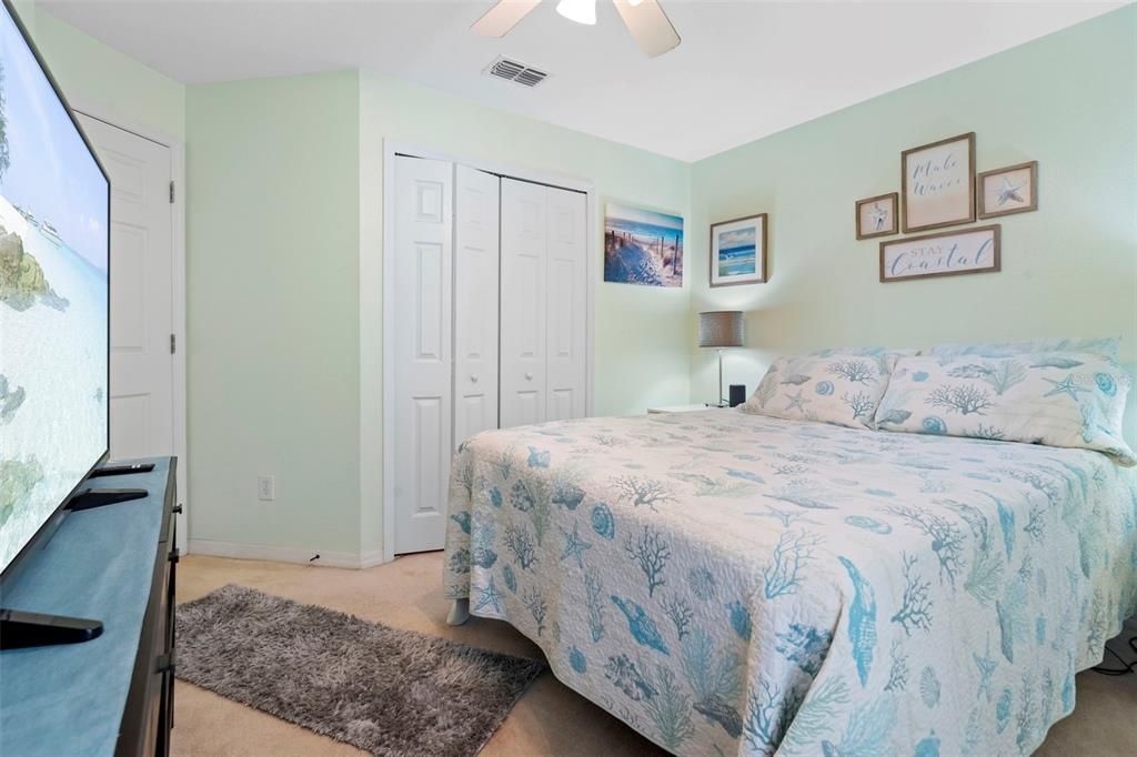 En Venta: $317,500 (3 camas, 2 baños, 1253 Pies cuadrados)