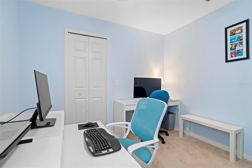 En Venta: $317,500 (3 camas, 2 baños, 1253 Pies cuadrados)