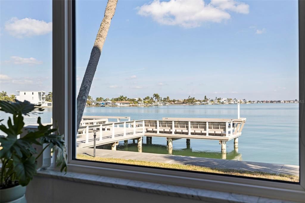 待售: $330,000 (1 贝兹, 1 浴室, 1145 平方英尺)