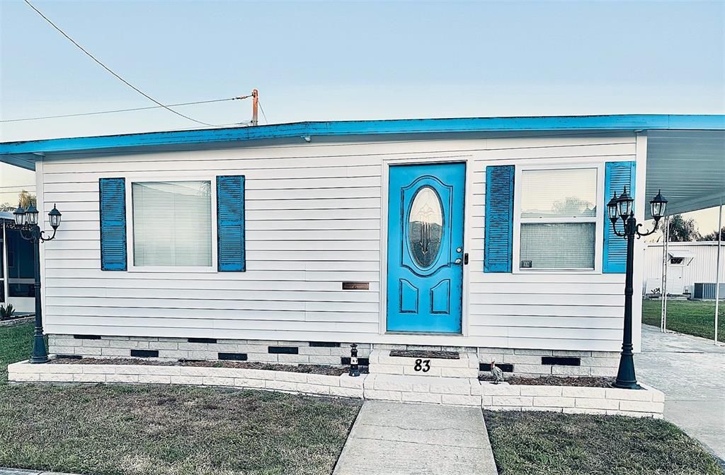 待售: $149,900 (2 贝兹, 1 浴室, 984 平方英尺)