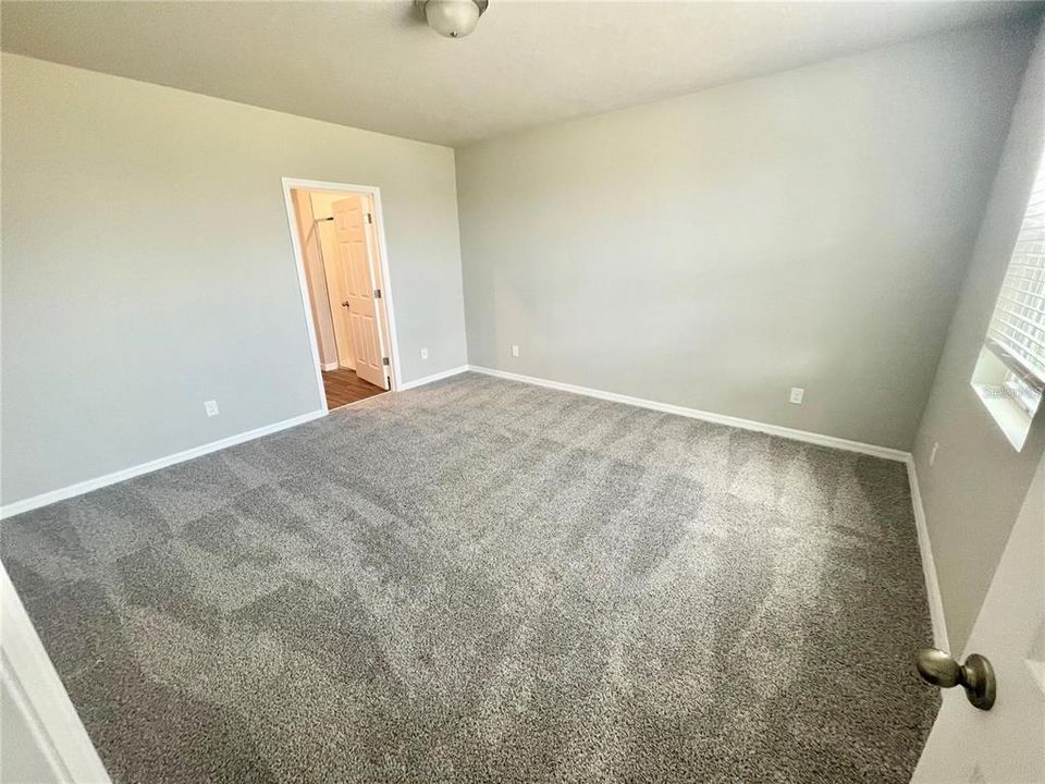For Rent: $2,300 (4 beds, 2 baths, 2168 Square Feet)