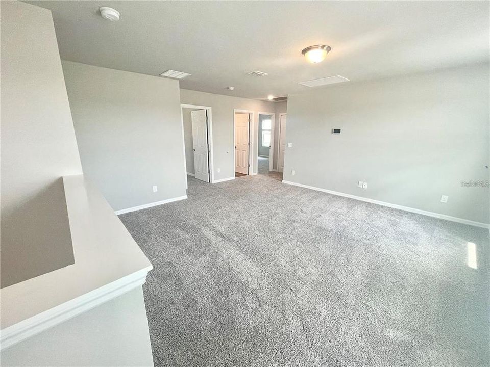 For Rent: $2,300 (4 beds, 2 baths, 2168 Square Feet)