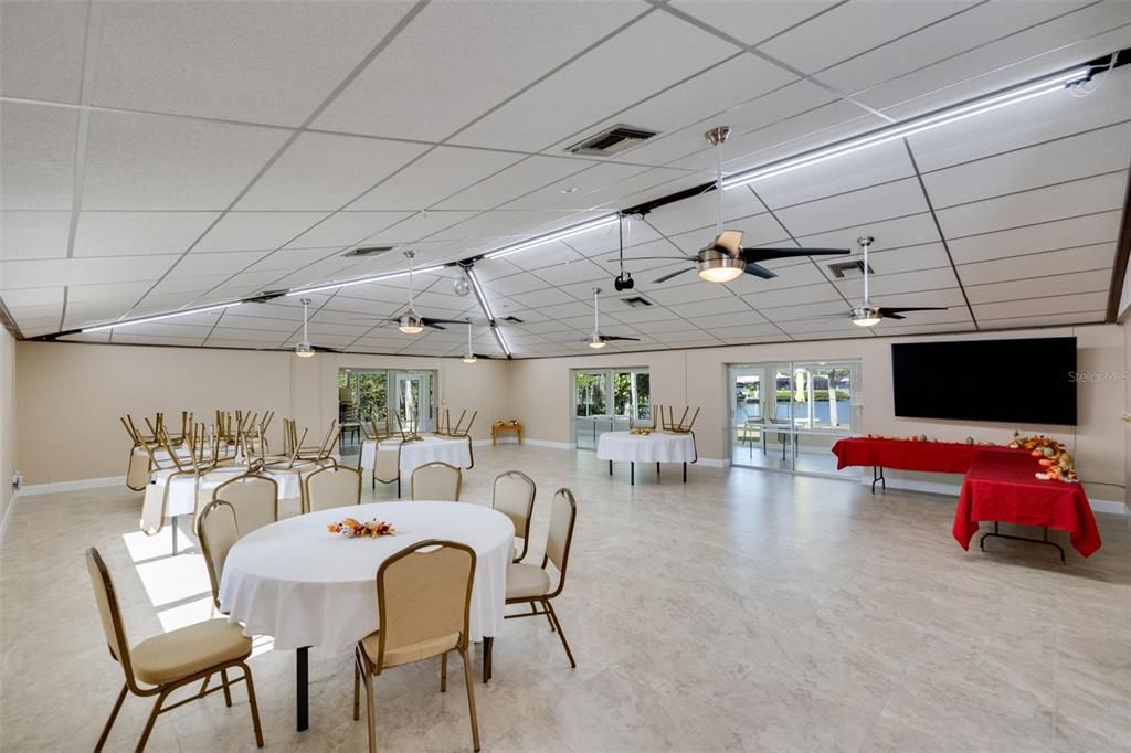 待售: $714,999 (3 贝兹, 2 浴室, 1769 平方英尺)