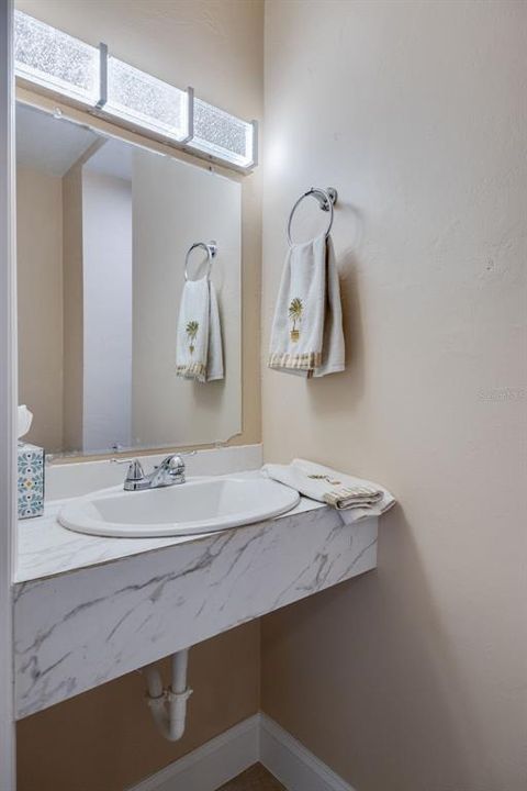 待售: $714,999 (3 贝兹, 2 浴室, 1769 平方英尺)