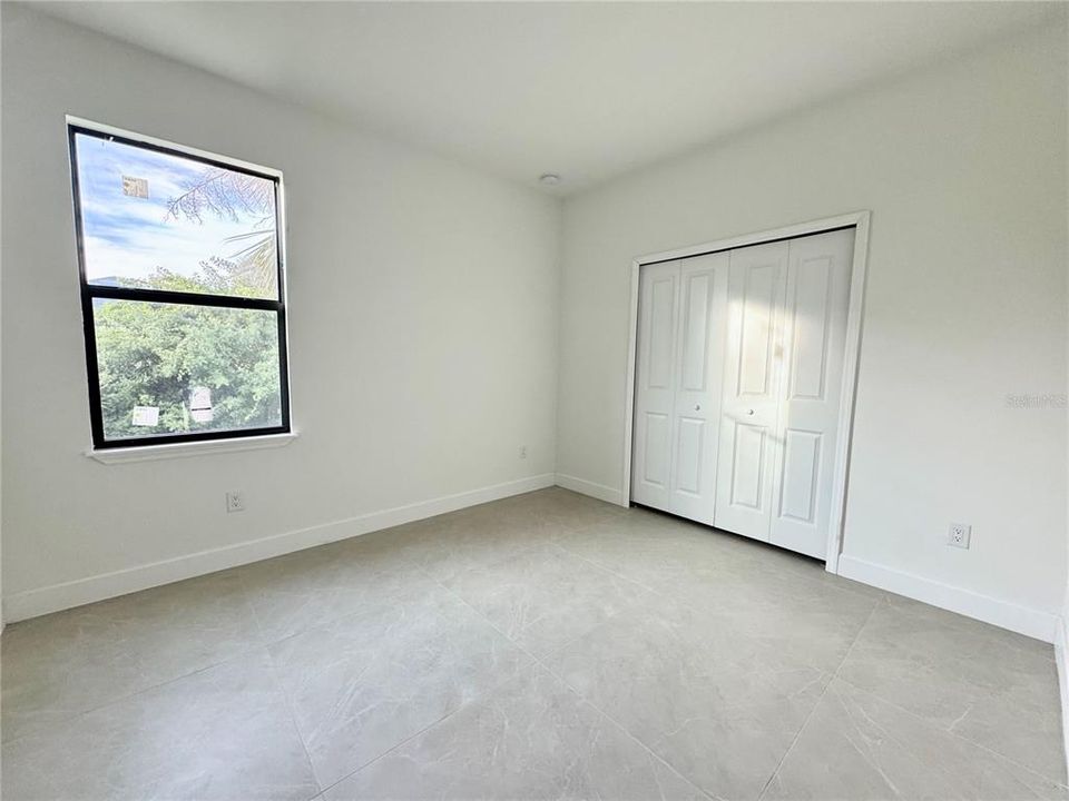 В аренду: $2,350 (3 спален, 2 ванн, 1950 Квадратных фут)