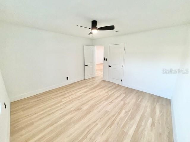 出租: $2,695 (4 贝兹, 3 浴室, 2200 平方英尺)