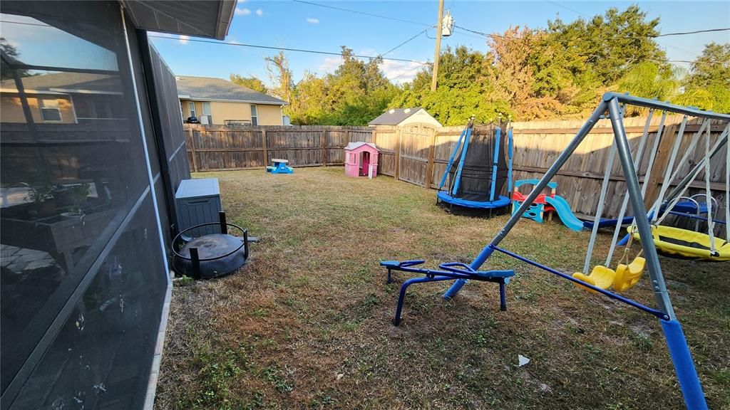 待售: $319,000 (3 贝兹, 2 浴室, 1220 平方英尺)