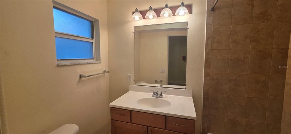 出租: $1,450 (1 贝兹, 1 浴室, 498 平方英尺)