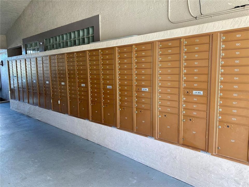 For Sale: $491,000 (3 beds, 2 baths, 1889 Square Feet)