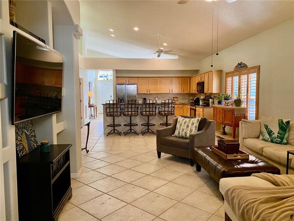 For Sale: $491,000 (3 beds, 2 baths, 1889 Square Feet)