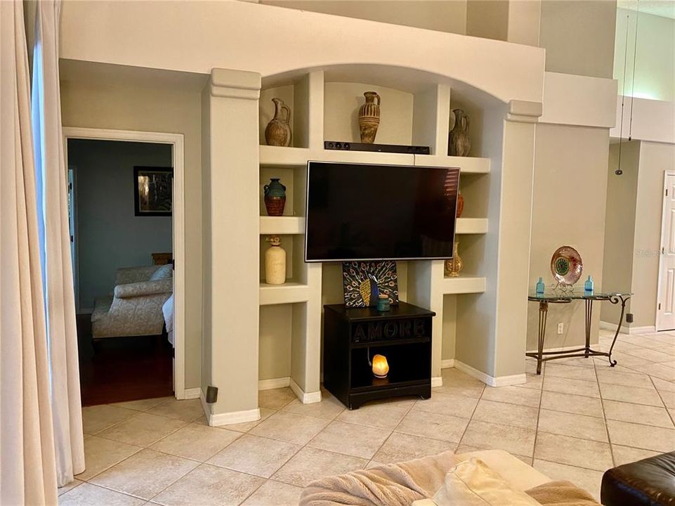 For Sale: $491,000 (3 beds, 2 baths, 1889 Square Feet)