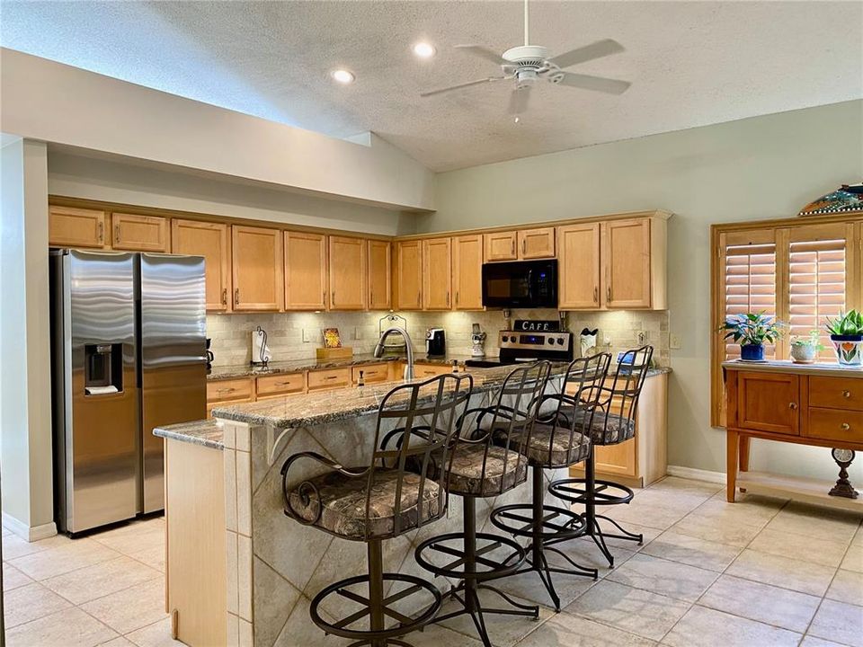 For Sale: $491,000 (3 beds, 2 baths, 1889 Square Feet)