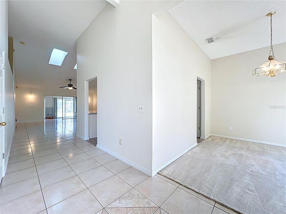 For Sale: $449,900 (3 beds, 2 baths, 1941 Square Feet)