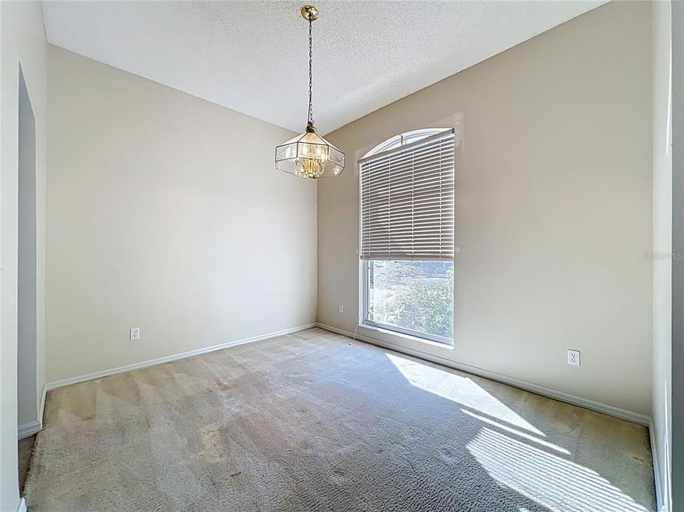 For Sale: $449,900 (3 beds, 2 baths, 1941 Square Feet)
