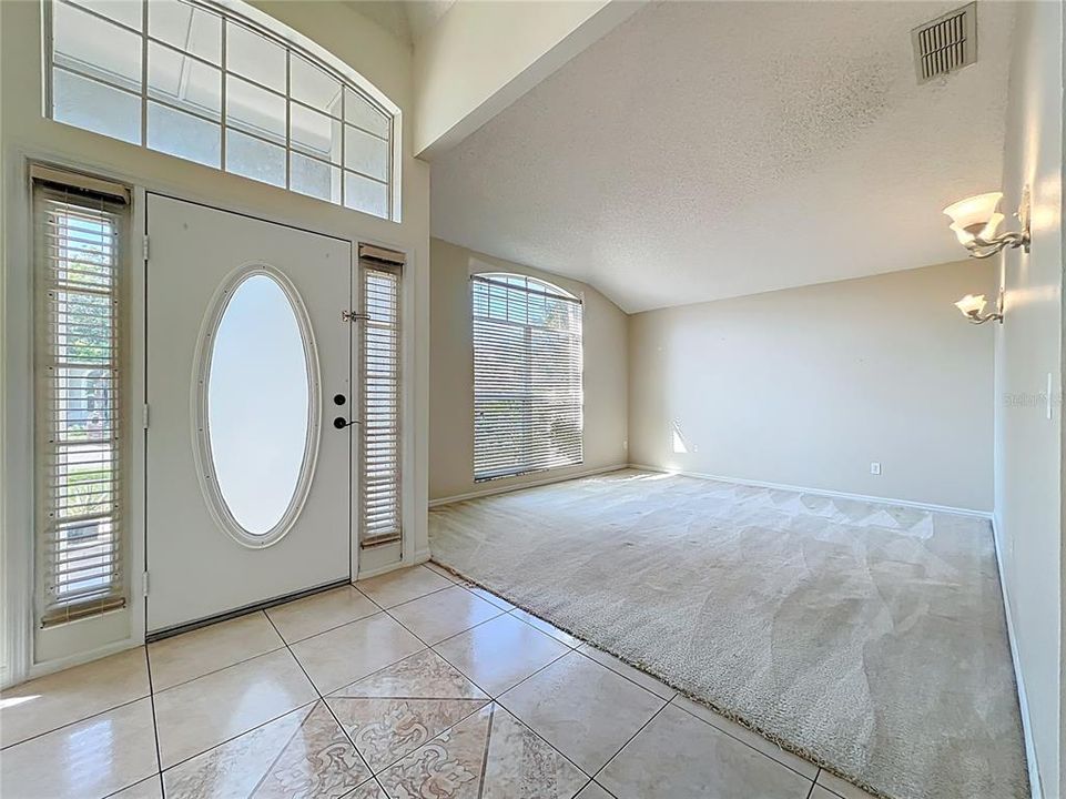 For Sale: $449,900 (3 beds, 2 baths, 1941 Square Feet)