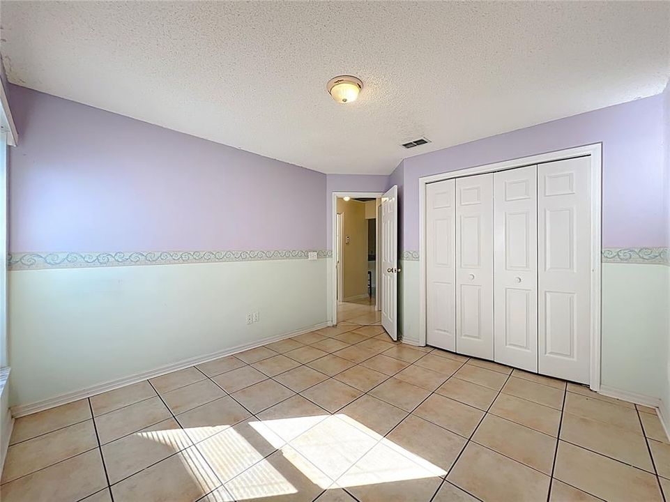 For Sale: $449,900 (3 beds, 2 baths, 1941 Square Feet)