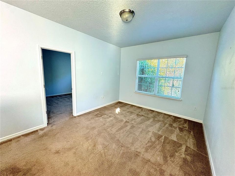 待售: $549,000 (4 贝兹, 2 浴室, 2126 平方英尺)