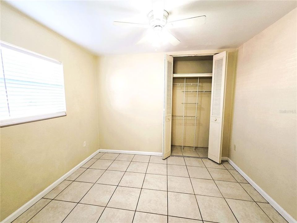 For Rent: $950 (1 beds, 1 baths, 720 Square Feet)