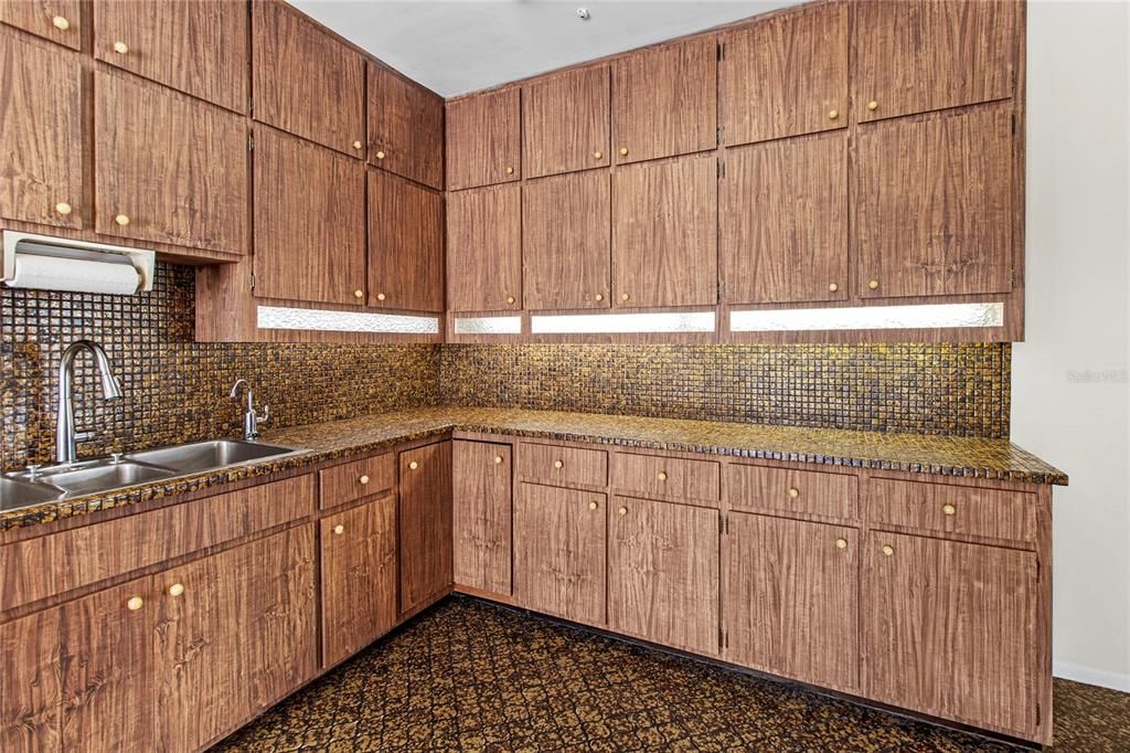 En Venta: $1,499,000 (5 camas, 5 baños, 5840 Pies cuadrados)