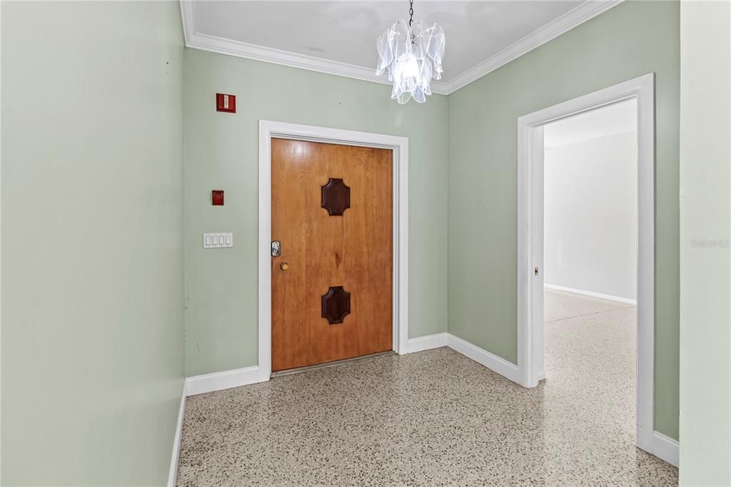 En Venta: $1,499,000 (5 camas, 5 baños, 5840 Pies cuadrados)