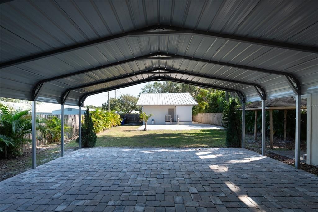 待售: $349,999 (2 贝兹, 2 浴室, 1124 平方英尺)