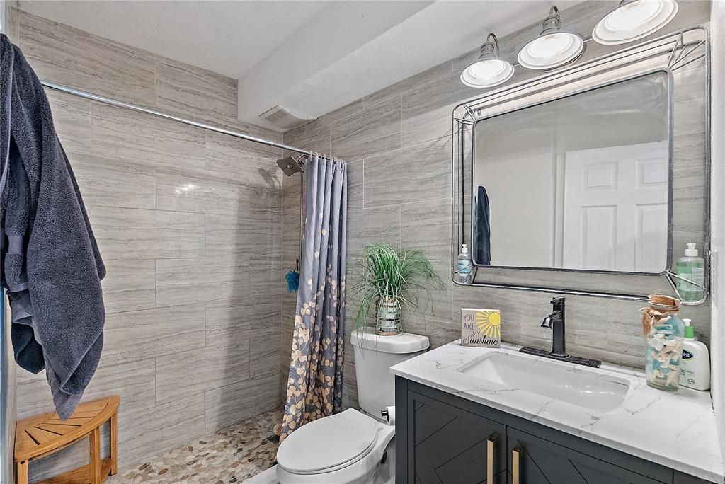 待售: $1,250,000 (4 贝兹, 3 浴室, 2554 平方英尺)