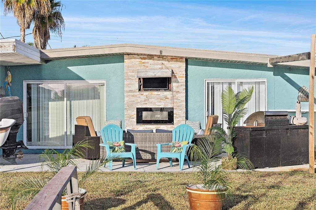 待售: $1,250,000 (4 贝兹, 3 浴室, 2554 平方英尺)