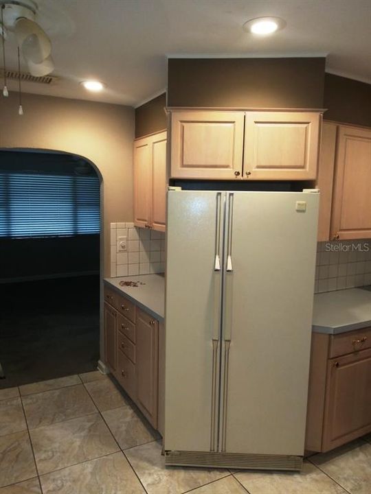 For Rent: $2,550 (2 beds, 2 baths, 1096 Square Feet)