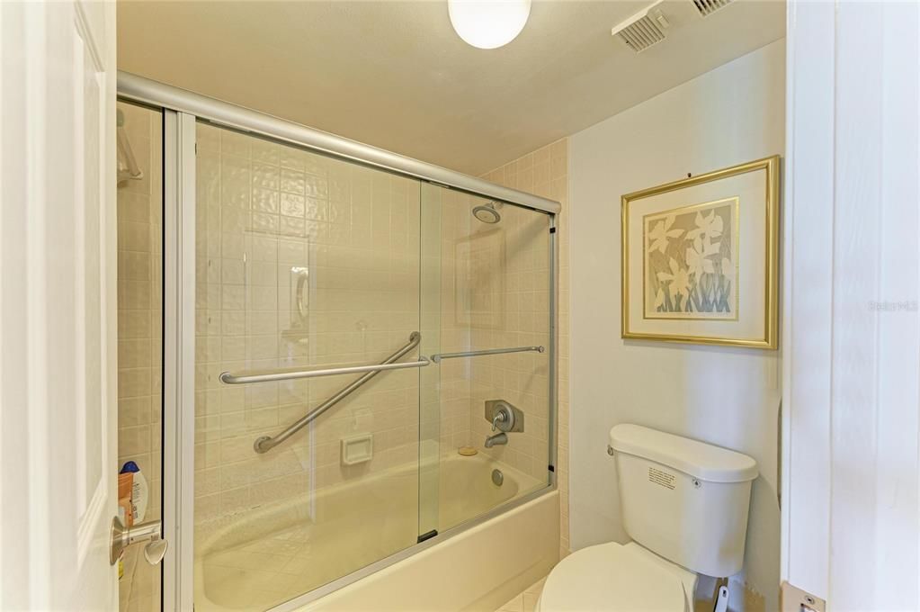 For Sale: $899,000 (3 beds, 3 baths, 1830 Square Feet)