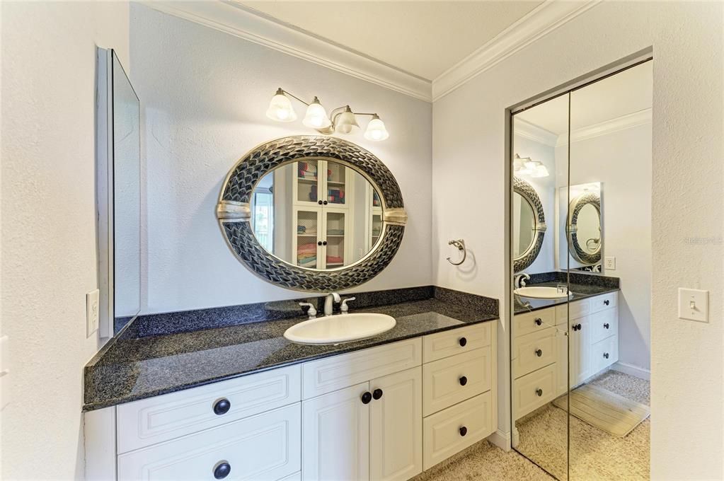 For Sale: $899,000 (3 beds, 3 baths, 1830 Square Feet)