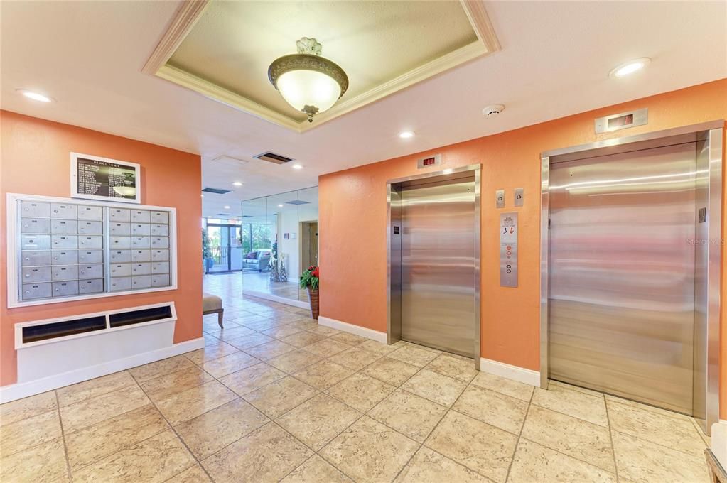 For Sale: $899,000 (3 beds, 3 baths, 1830 Square Feet)