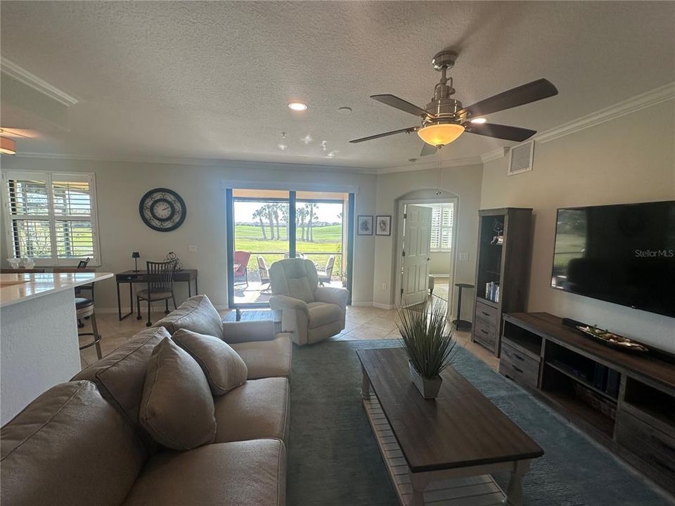 For Sale: $429,000 (3 beds, 2 baths, 1786 Square Feet)