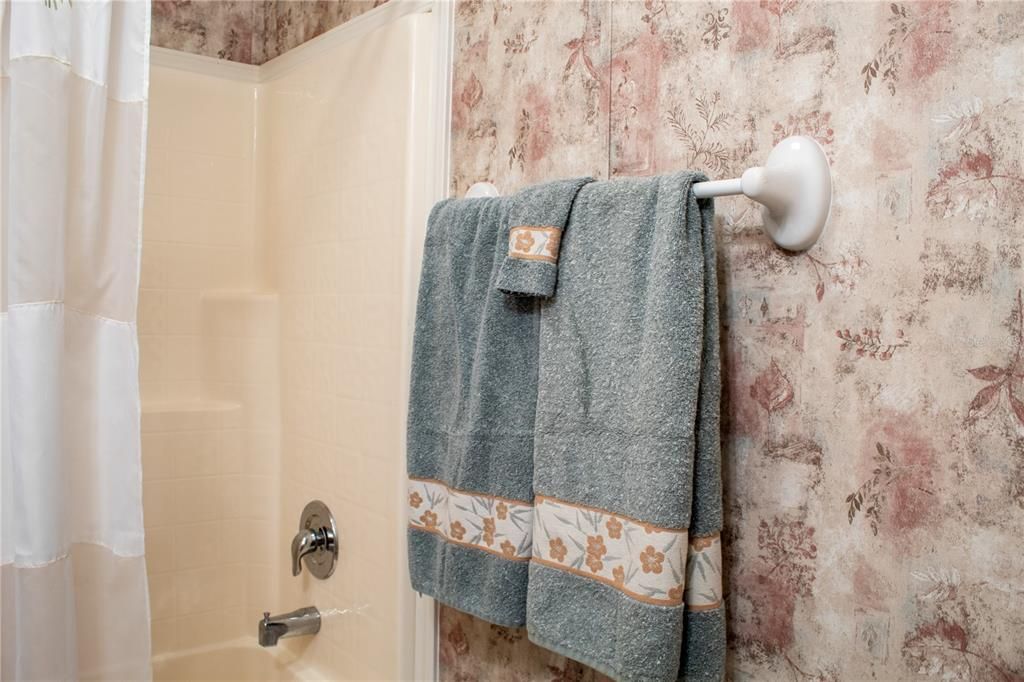 En Venta: $155,900 (2 camas, 2 baños, 1044 Pies cuadrados)