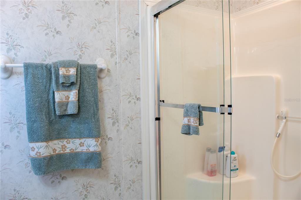 En Venta: $155,900 (2 camas, 2 baños, 1044 Pies cuadrados)