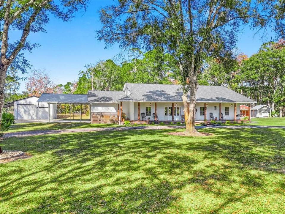 En Venta: $795,000 (3 camas, 2 baños, 2332 Pies cuadrados)