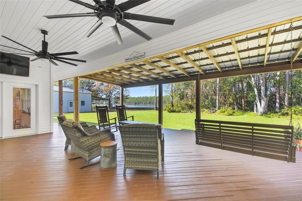 En Venta: $795,000 (3 camas, 2 baños, 2332 Pies cuadrados)