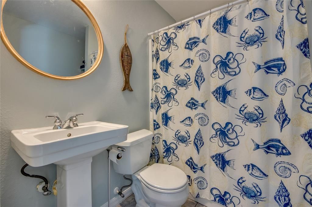 待售: $599,000 (2 贝兹, 2 浴室, 1340 平方英尺)