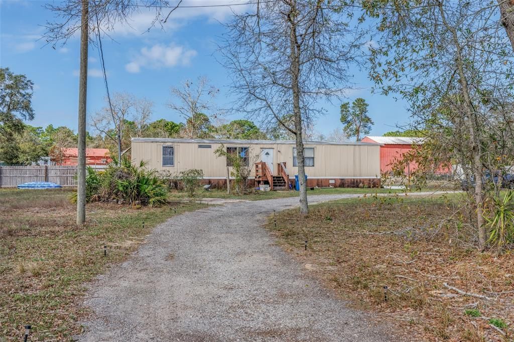 For Sale: $4,500,000 (2 beds, 2 baths, 1326 Square Feet)