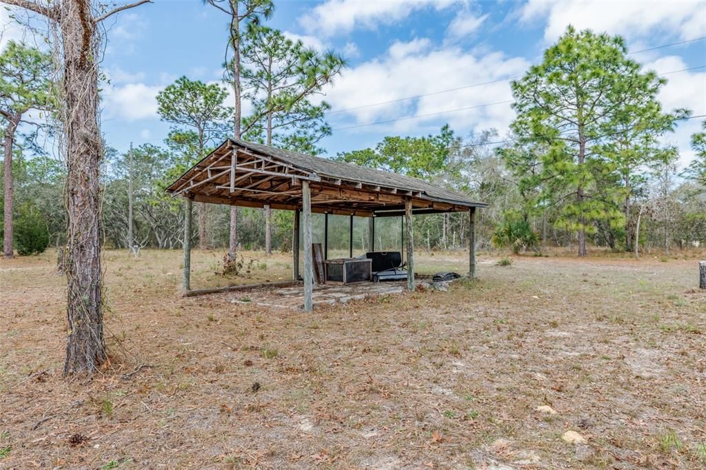 For Sale: $4,500,000 (2 beds, 2 baths, 1326 Square Feet)