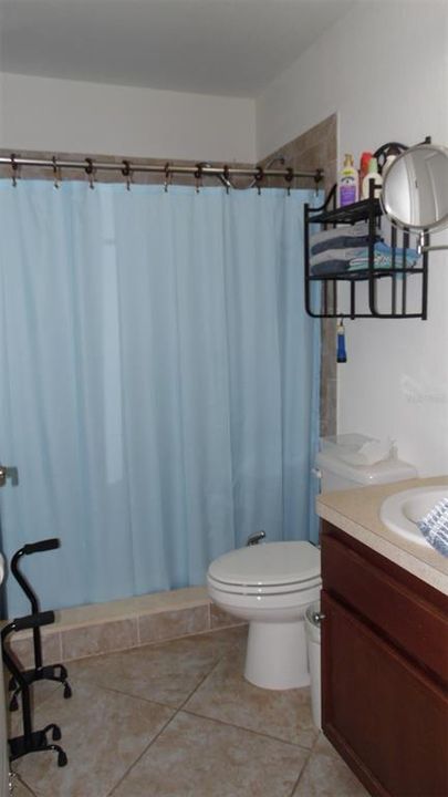 待售: $349,000 (3 贝兹, 2 浴室, 1716 平方英尺)