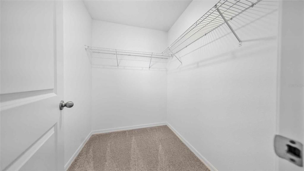 For Rent: $2,250 (3 beds, 2 baths, 1685 Square Feet)