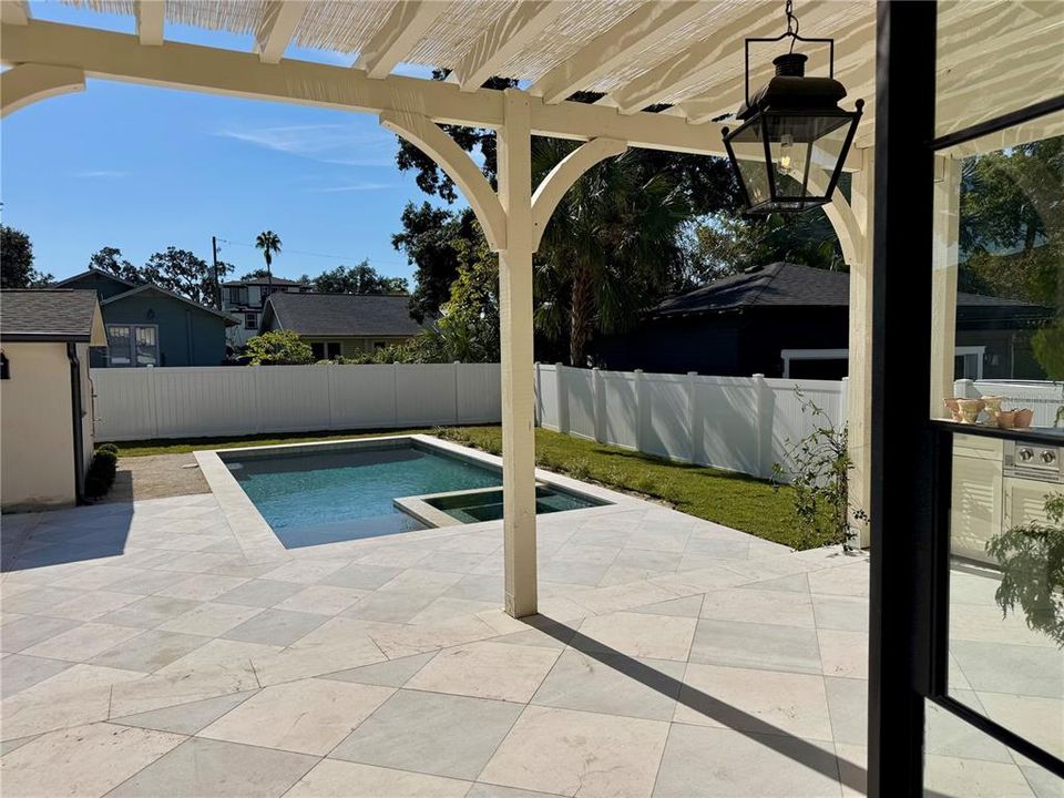 На продажу: $1,950,000 (5 спален, 3 ванн, 3741 Квадратных фут)