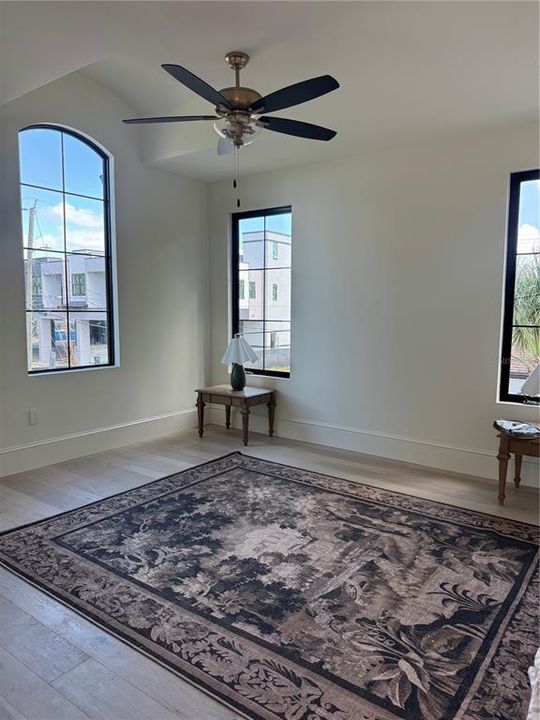 На продажу: $1,950,000 (5 спален, 3 ванн, 3741 Квадратных фут)