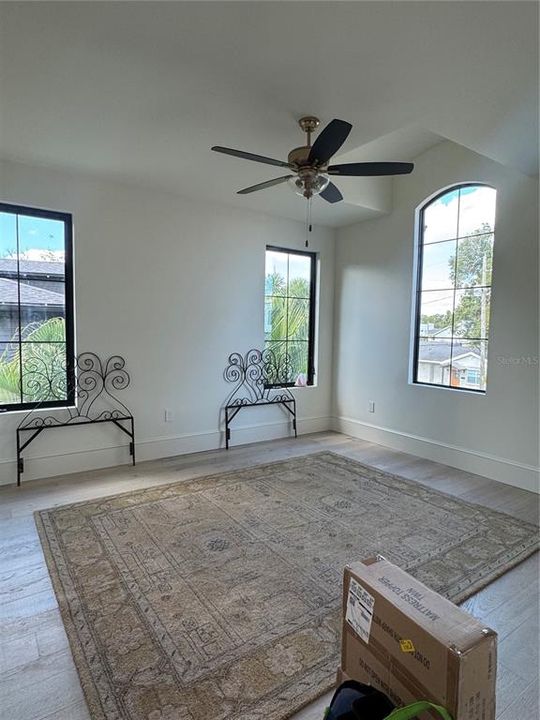 На продажу: $1,950,000 (5 спален, 3 ванн, 3741 Квадратных фут)