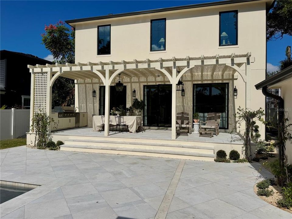 На продажу: $1,950,000 (5 спален, 3 ванн, 3741 Квадратных фут)