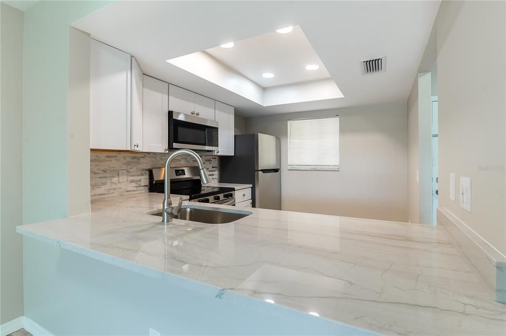 En Venta: $195,000 (2 camas, 2 baños, 977 Pies cuadrados)