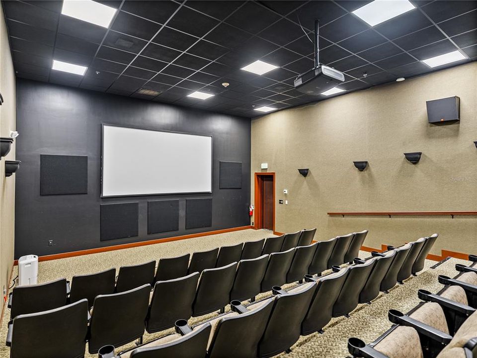 En Venta: $499,000 (3 camas, 2 baños, 2805 Pies cuadrados)