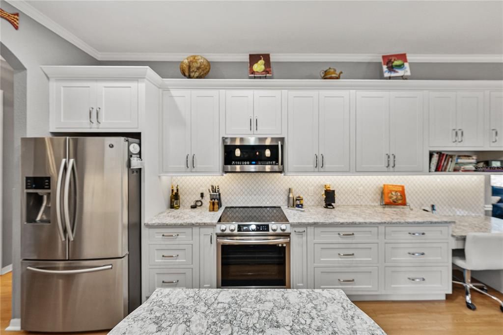 En Venta: $499,000 (3 camas, 2 baños, 2805 Pies cuadrados)